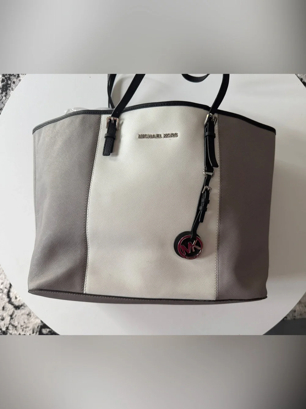 Michael Kors White and Black Paneled Tote with Logo Charm - Picture 5 of 5